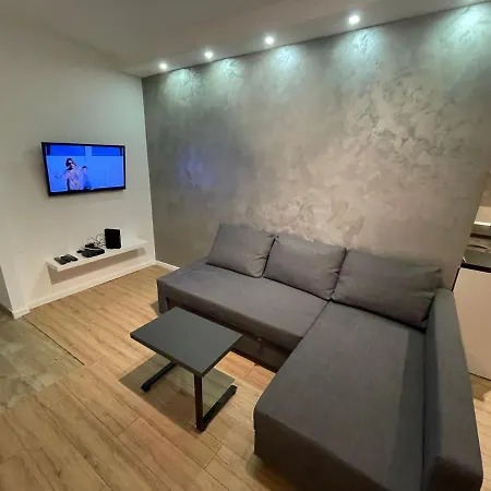 New Sky Terrace Apartment